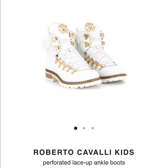 Roberto Cavalli Other - White fur Roberto cavalli boots